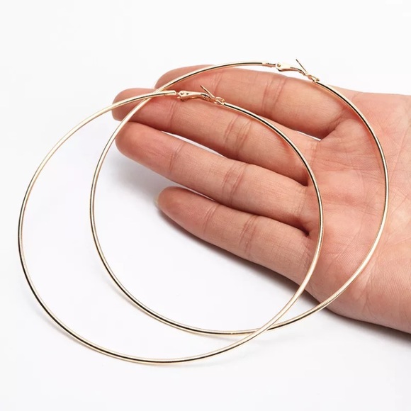 ⚜️[𝟯/$𝟮𝟴]⚜️Big Gold Hoop Simple Earrings NEW - Picture 2 of 8